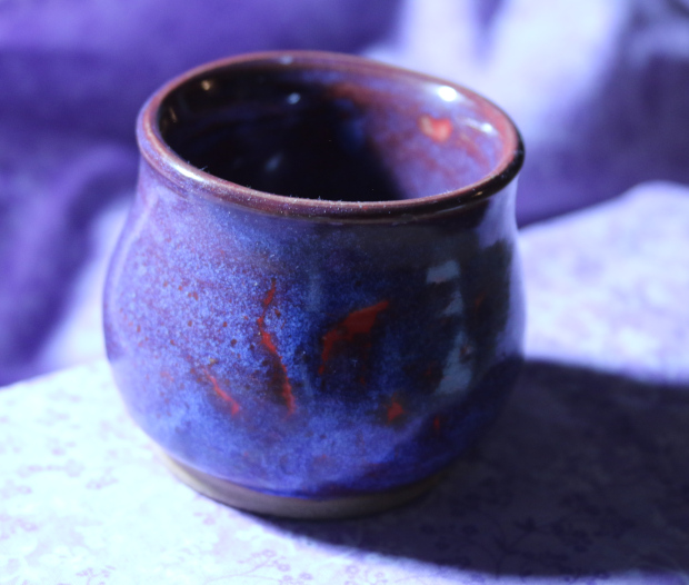 blue red cup pottery